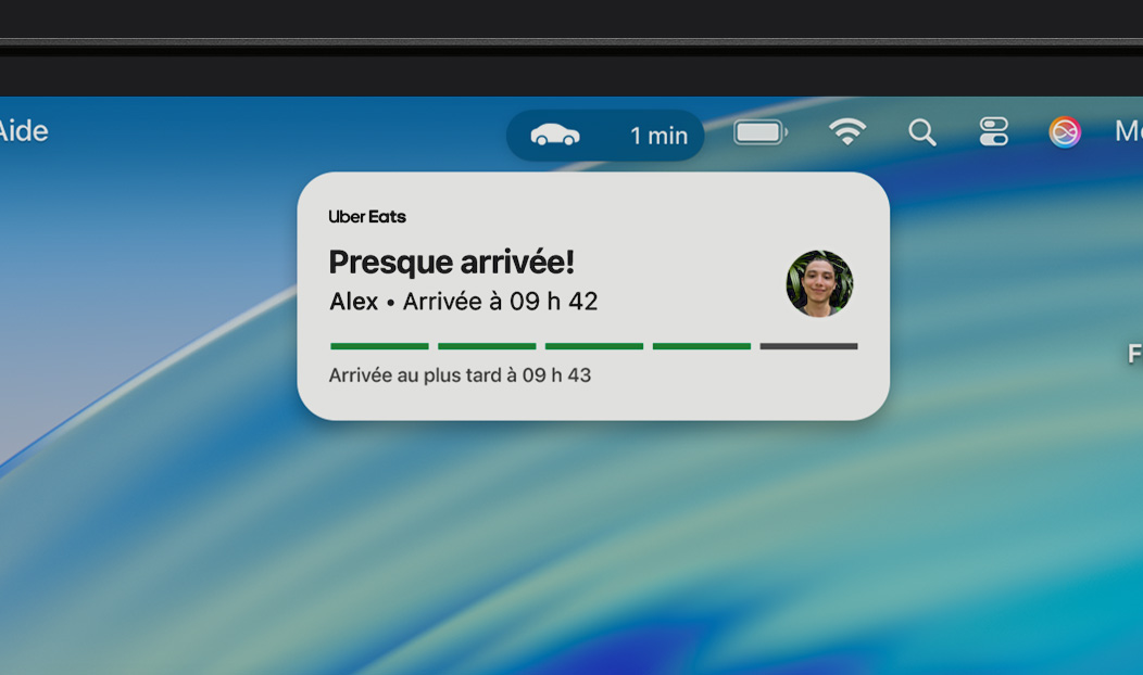 MacBook Pro, événement en direct annonçant qu’une commande Uber Eats est en route