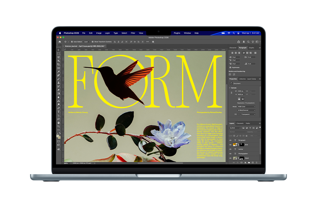 Desain sampul jurnal sains sedang dibuat di Adobe Photoshop pada layar MacBook Air