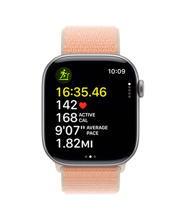 Apple Watch Series 11, or, avec l’app Exercice à l’écran affichant des données de course à pied, notamment la durée, la fréquence cardiaque, les calories en activité, l’allure moyenne et la distance